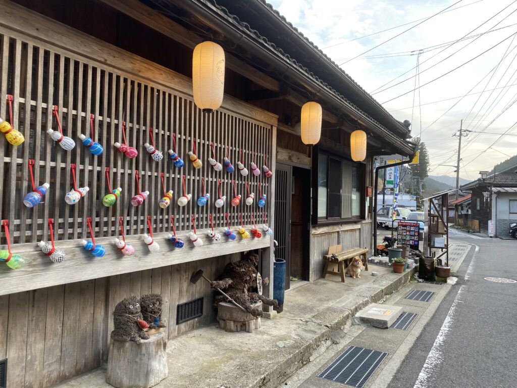 洞川温泉の街の写真